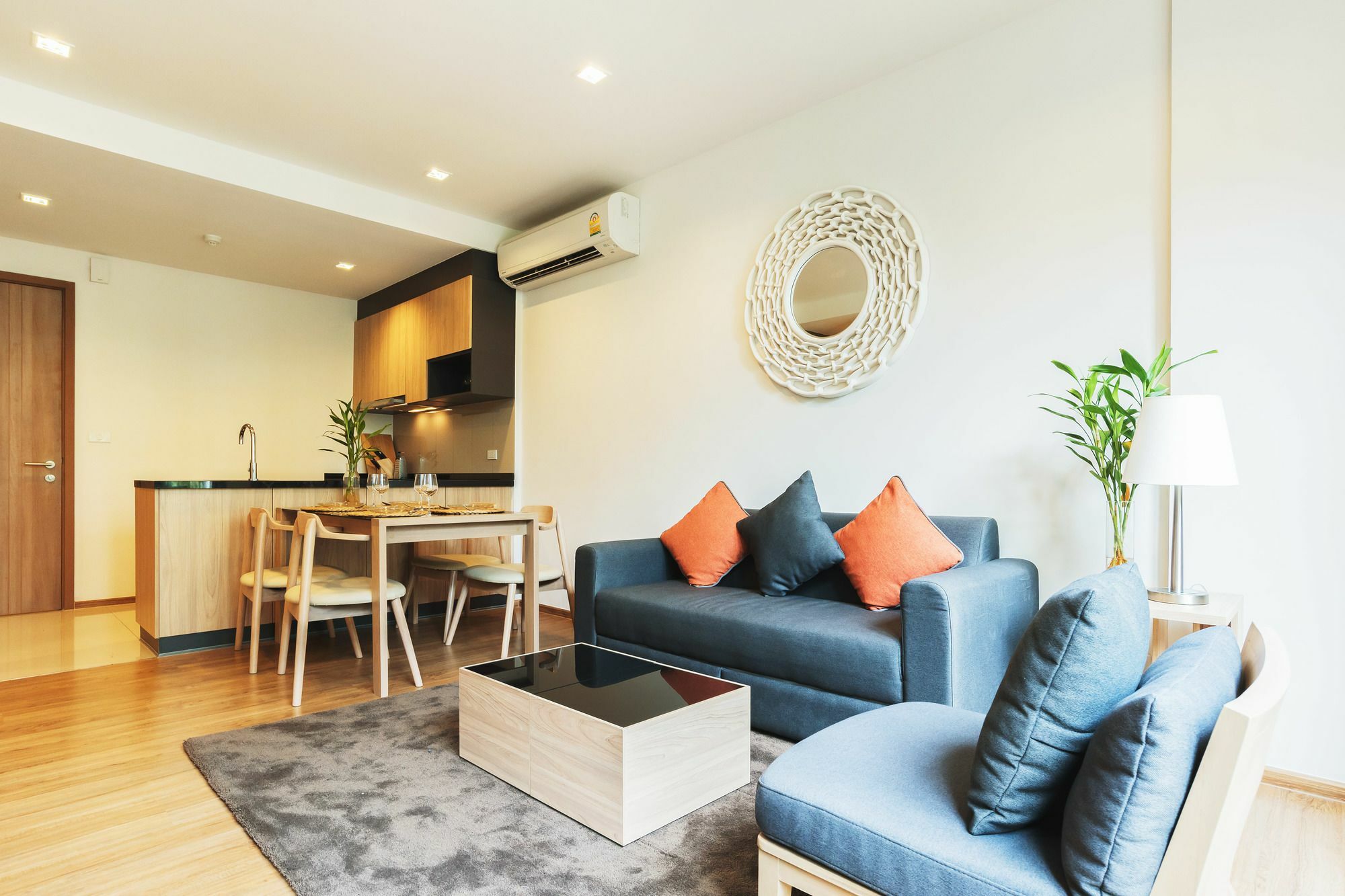 Hasu Haus By Favstay Bangkok Kültér fotó